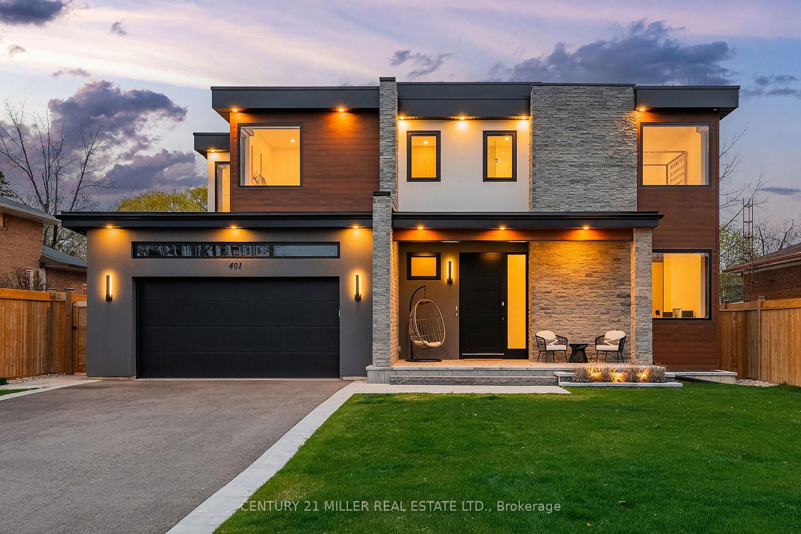 Detached House for sale at 401 Sandlewood Road, Oakville, West, L6L 3S1 - MLS: W12134037