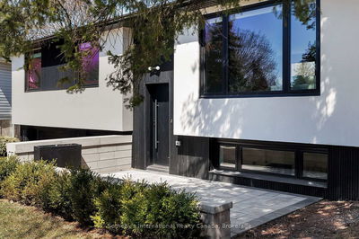 137 Otter Cres, Oakville - College Park image-0-4