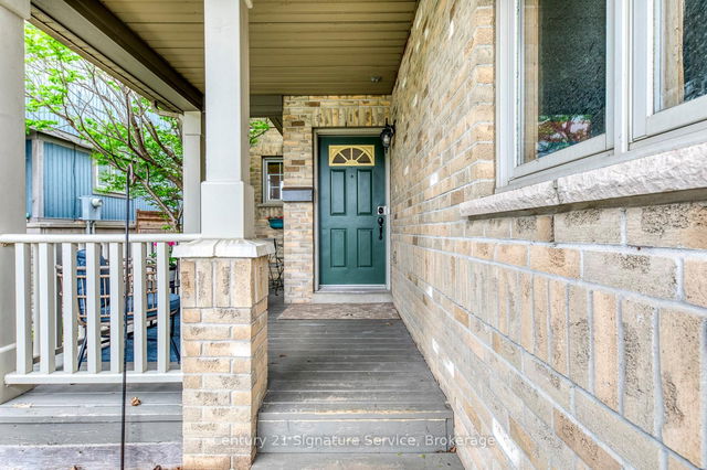 1856 Stevington Crescent