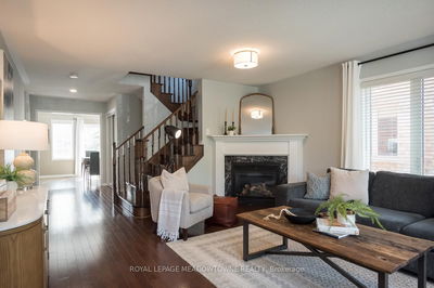 292 Giddings Cres, Milton - Scott image-0-2