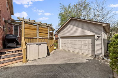 2483 Sunnyhurst Clse, Oakville - River Oaks image-0-1