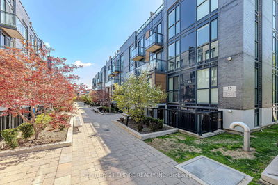 Unit 302 — 15 Sousa Mendes St, Toronto - Dovercourt-Wallace Emerson-Junction image-0-3