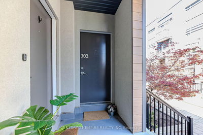 Unit 302 — 15 Sousa Mendes St, Toronto - Dovercourt-Wallace Emerson-Junction image-0-4