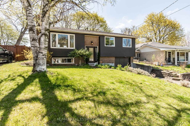 12 Cobblehill Road