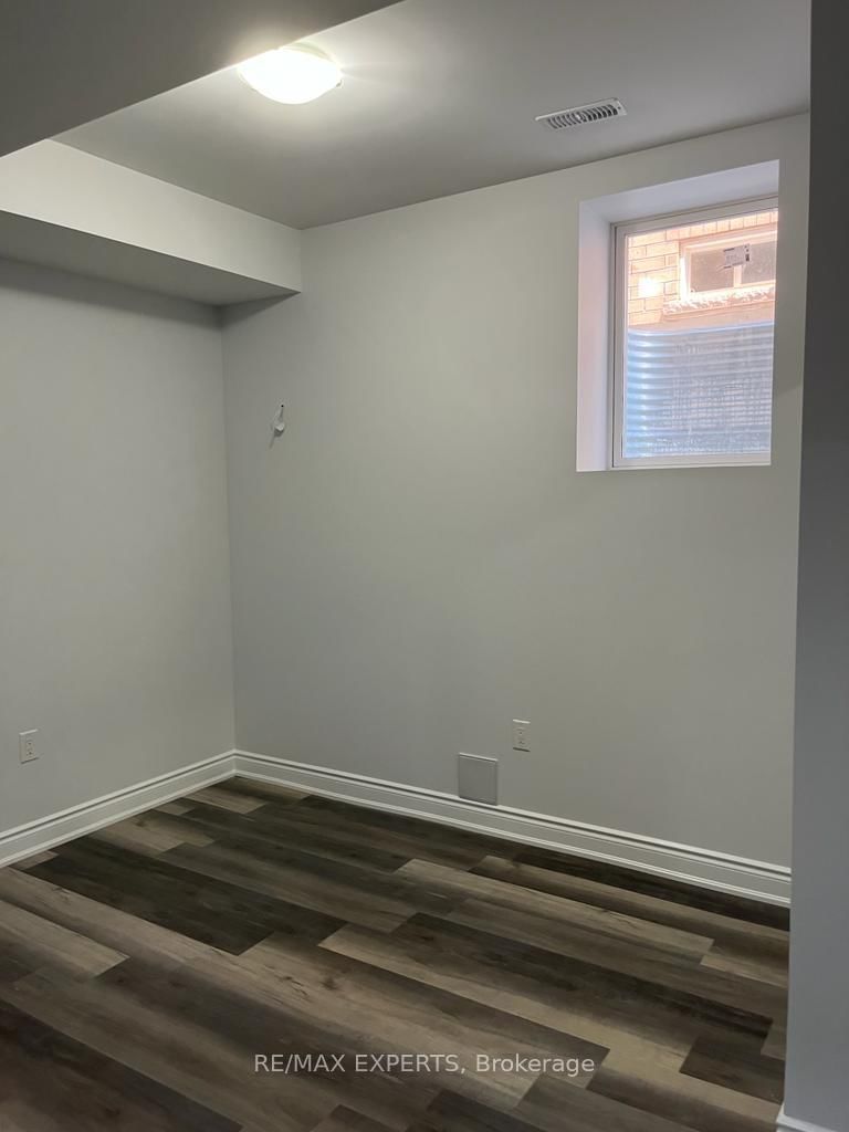 Room2