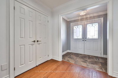 2764 Rosewood Lane, Oakville - Clearview image-0-2