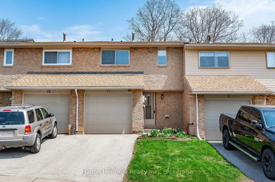 Unit 71 — 1556 Lancaster Dr, Oakville - Falgarwood