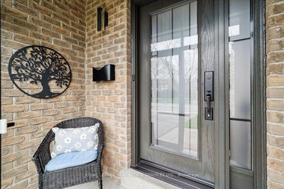 198 Somerville Pl, Oakville - Bronte image-0-2