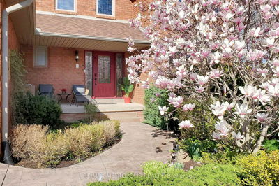 1310 Golden Meadow Tr, Oakville - Falgarwood image-0-2