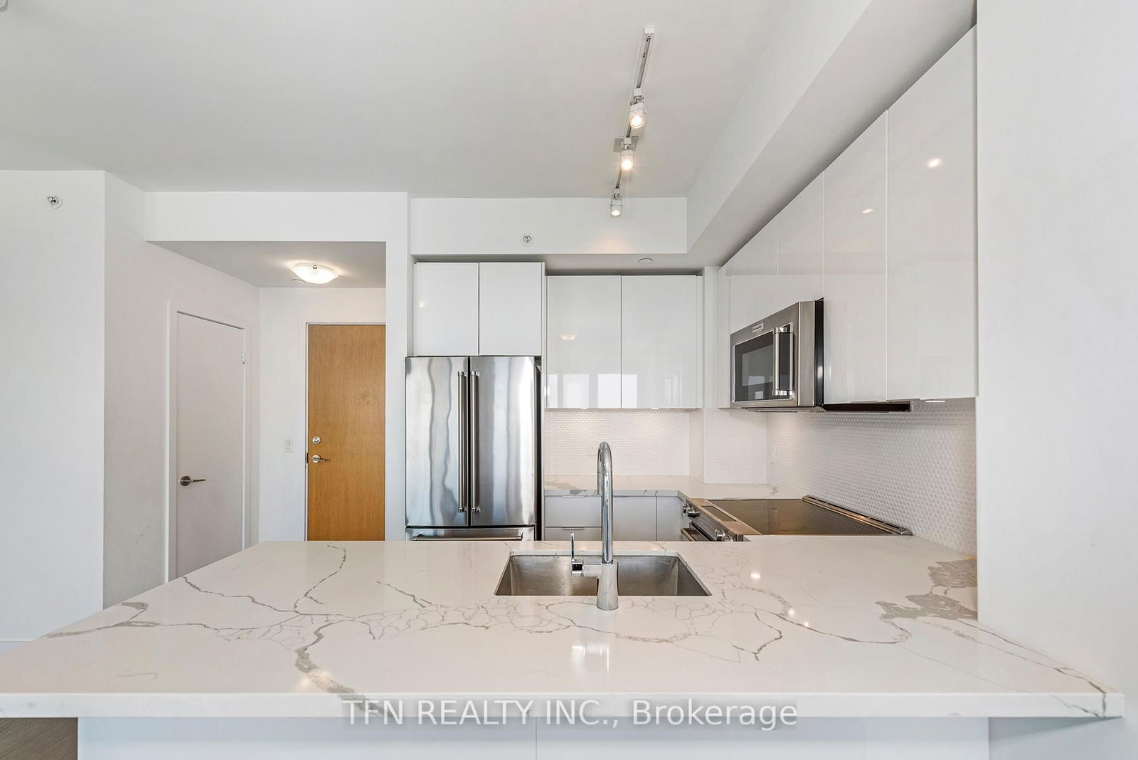 Condo for sale at 5708-30 Shore Breeze Drive, Toronto, Mimico, M8V 0J1 - MLS: W12135081
