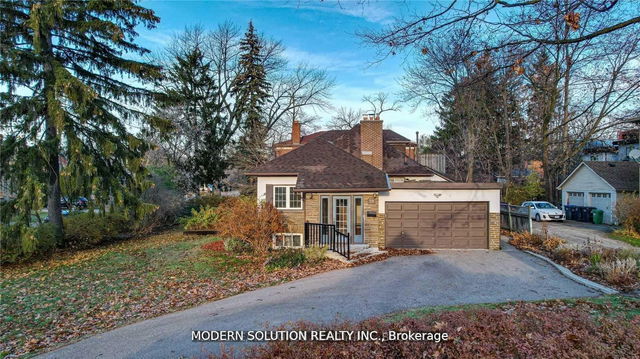 28 Forest Avenue