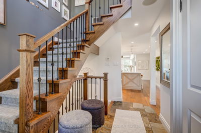 31 Maple Ave, Mississauga - Port Credit image-0-4