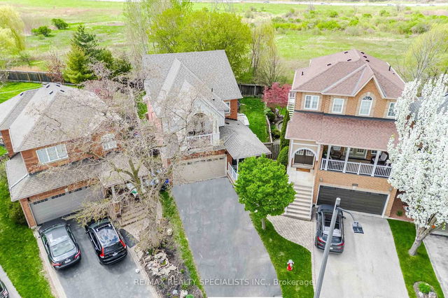 7405 Banffshire Court