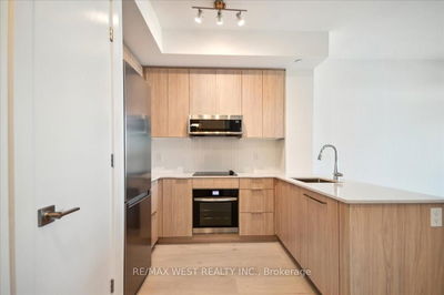 Unit 553 — 2501 Saw Whet Blvd, Oakville - Bronte image-0-1