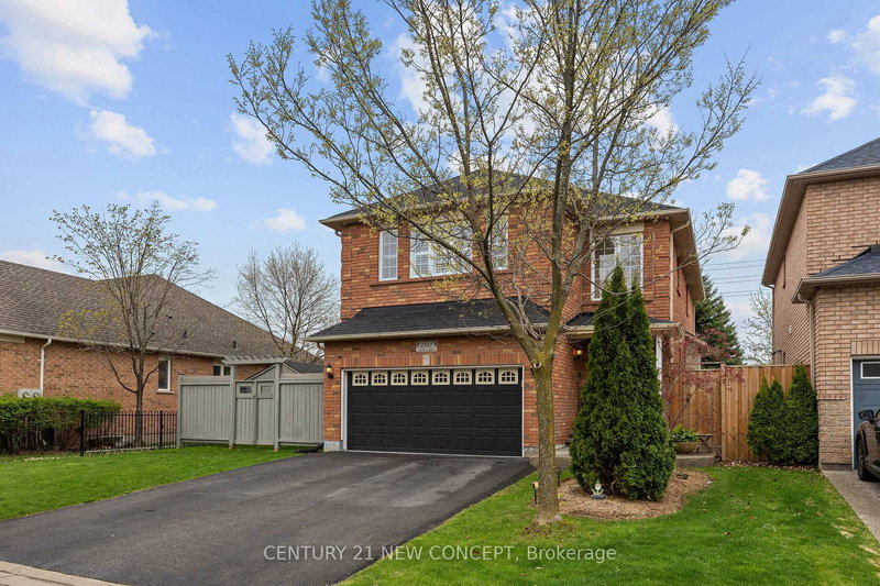 2587 Carberry Way, Oakville, L6M 4R8 | Image 2