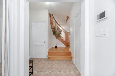 141 Willet Terr, Milton - Harrison image-0-2