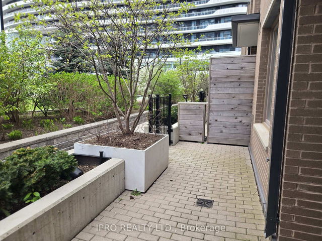 115 - 2530 Eglinton Avenue
