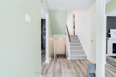 703 Briar Cres, Milton - Dorset Park image-0-2