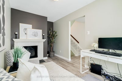 703 Briar Cres, Milton - Dorset Park image-0-4
