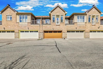 2036 Lakeshore Rd, Mississauga - Clarkson image-0-1