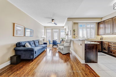 2036 Lakeshore Rd, Mississauga - Clarkson image-0-4