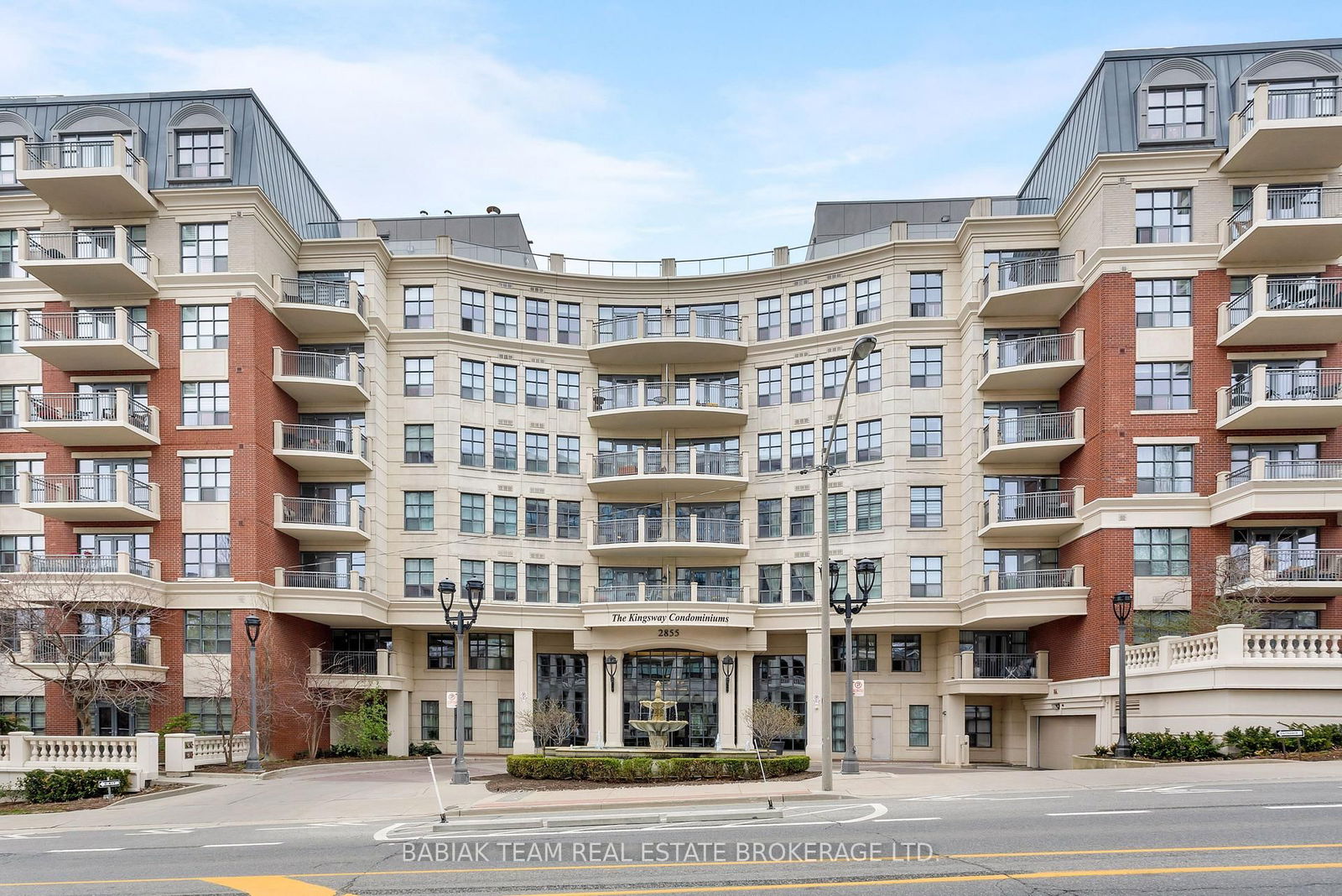 Condo for sale at 708-2855 Bloor Street, Toronto, Stonegate-Queensway, M8X 3A1 - MLS: W12135561
