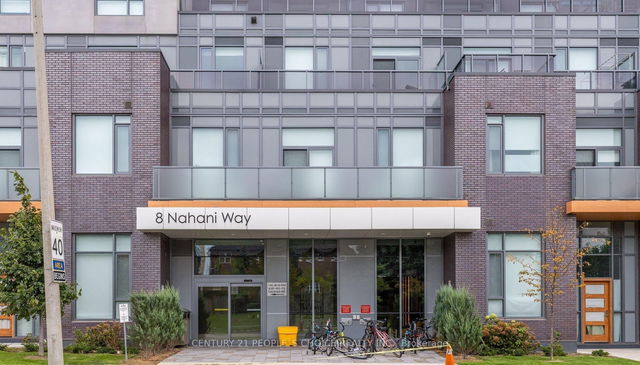 ph20 - 8 Nahani Way
