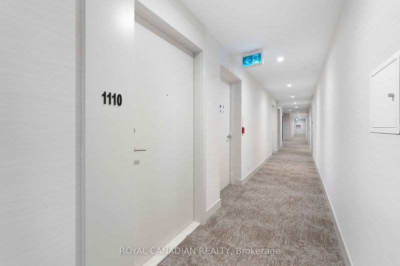 Room1