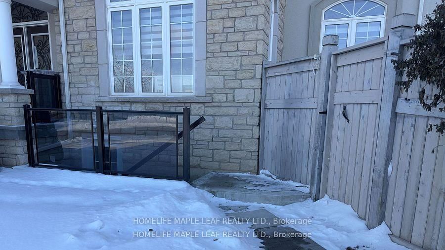 Detached House for lease at 79 Monkton Circle, Brampton, Credit Valley, L6Y 5Z5 - MLS: W12135701