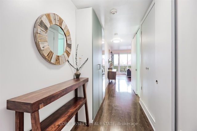 303 - 25 Ritchie Avenue