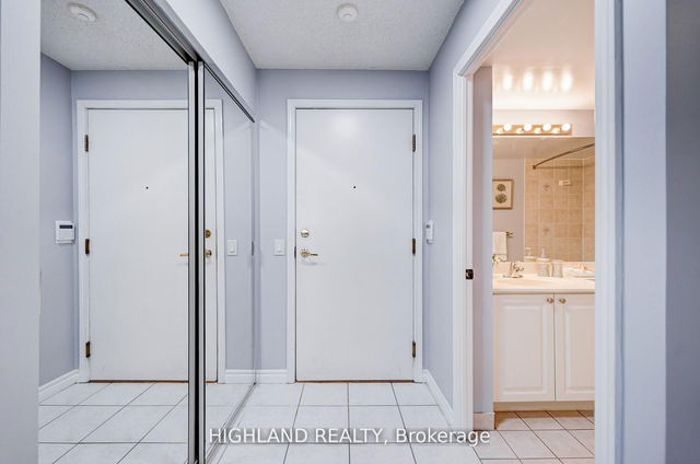 2020 - 25 Kingsbridge Garden Circle