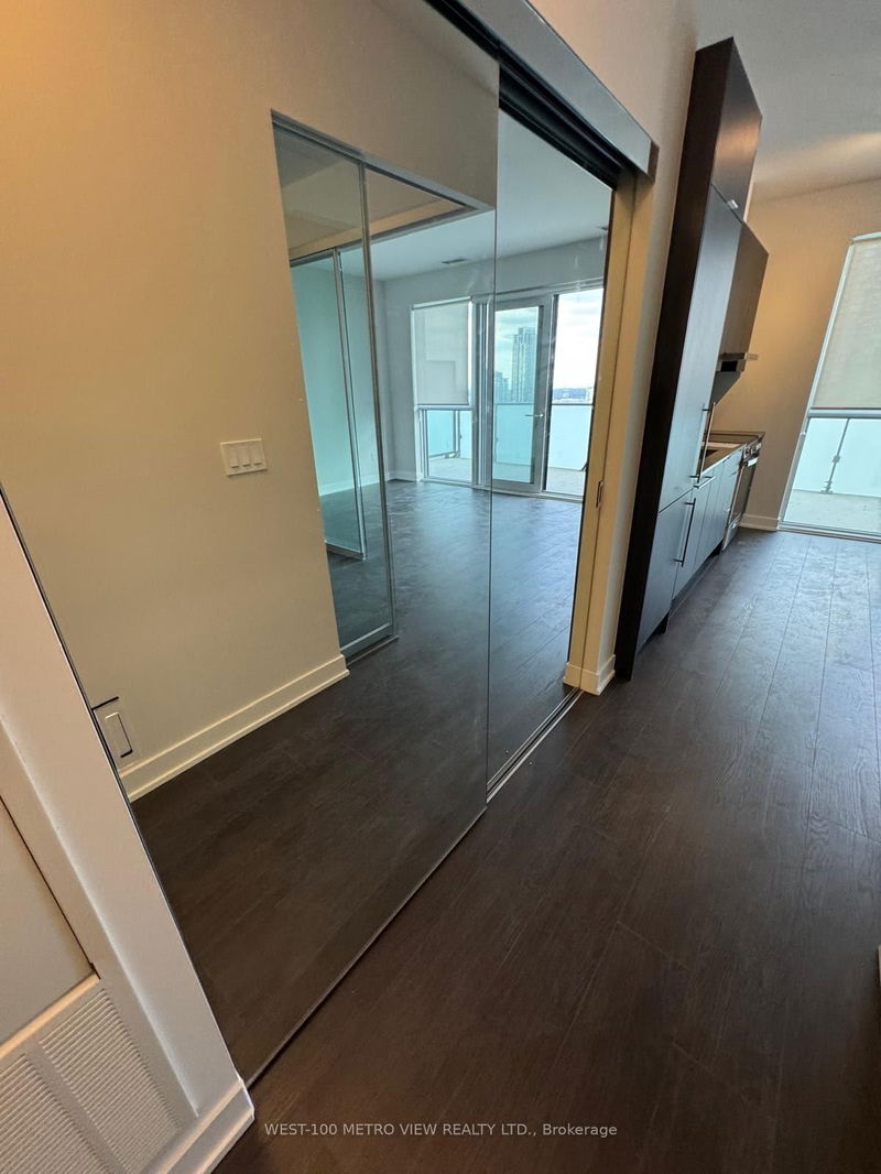 Room2
