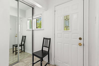1052 Glengrove Ave, Toronto - Yorkdale-Glen Park image-0-3