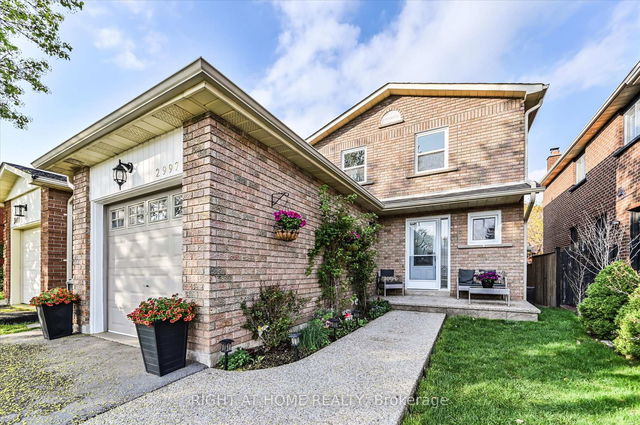 2997 Olympus Mews