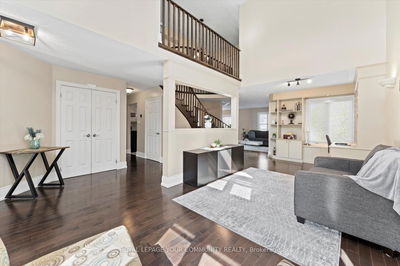 13 Sunkist Valley Rd, Caledon - Bolton East image-0-3