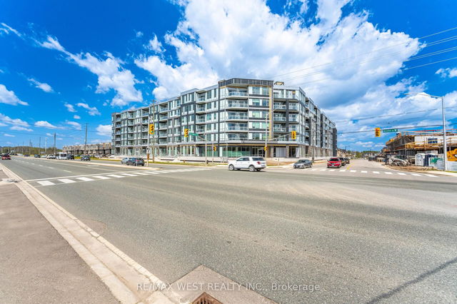 651 - 2501 Saw Whet Boulevard