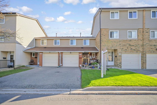 72 Carisbrooke Court