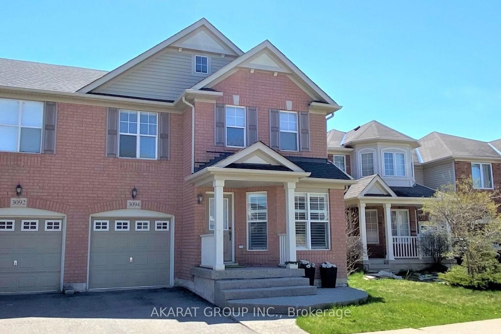 Semi-Detached House for lease at 3094 Rotary Way, Burlington, Alton, L7M 0A3 - MLS: W12136953