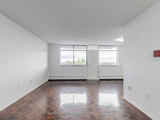 806 - 2255 Weston Road