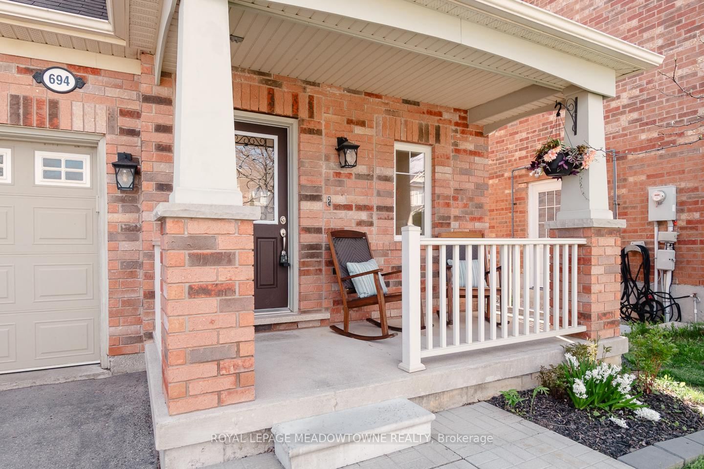 Semi-Detached House for sale at 694 Rayner Court, Milton, Harrison, L9T 0N9 - MLS: W12137234