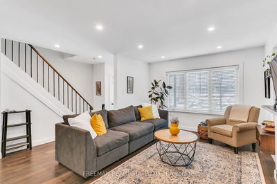 14 Hilldale Rd, Toronto - Rockcliffe-Smythe image-0-3