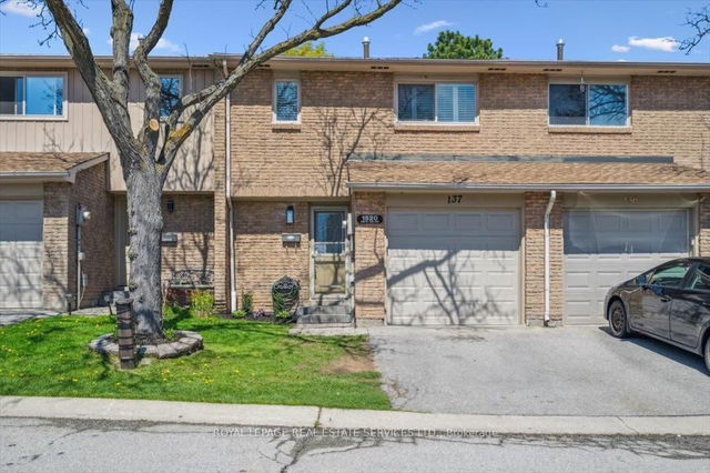 137 - 1520 Lancaster Drive