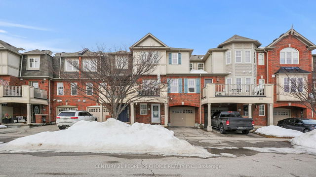 897 Willingdon Crescent