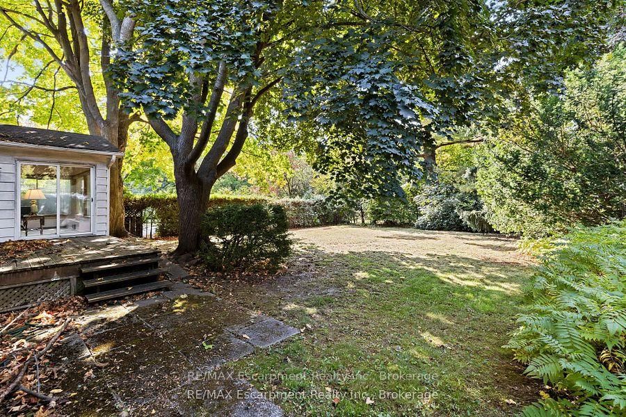 Listing Image 24