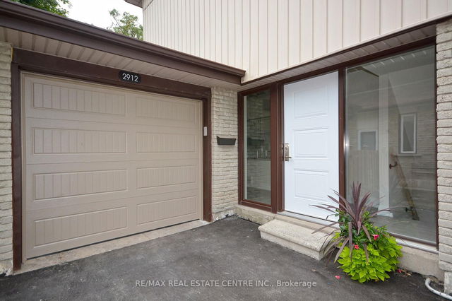 2912 Arvida Circle