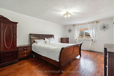 43 Humbershed Cres, Caledon - Bolton West image-0-4