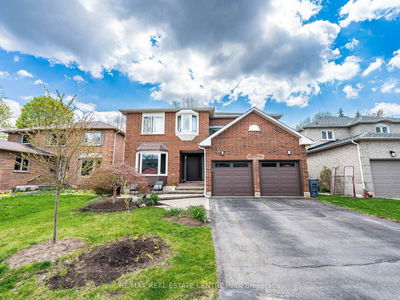 302 Leacock Ave, Oakville - River Oaks