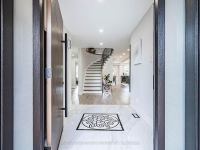 302 Leacock Ave, Oakville - River Oaks image-0-2