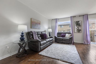 2149 Shorncliffe Blvd, Oakville - Westmount image-0-3