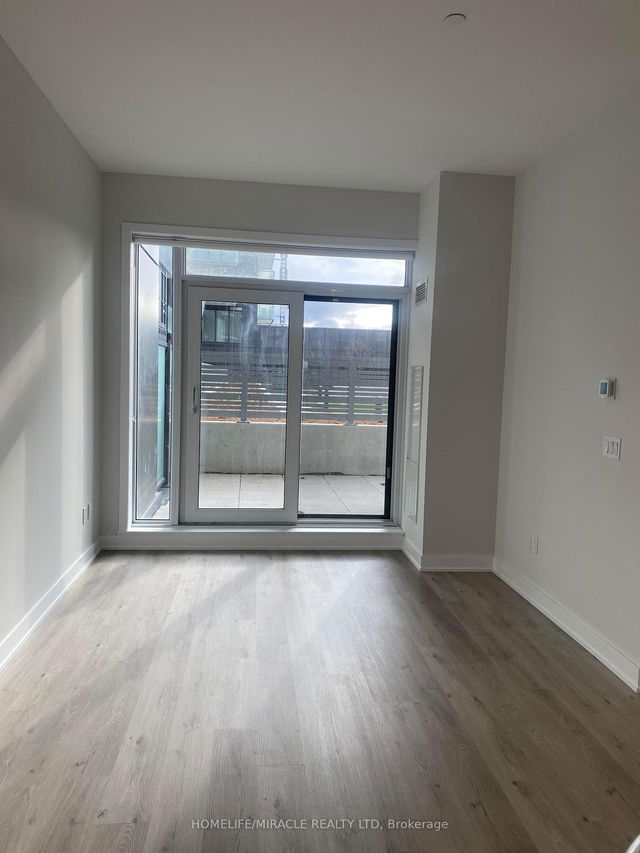 513 - 430 Square One Drive
